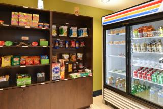 Holiday Inn Express & Suites Raleigh NE - Medical Ctr Area by IHG - Raleigh - 8