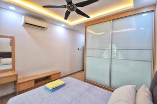 Rusnoor Homestay Alami Residensi 2-17-2 - Shah Alam - 1