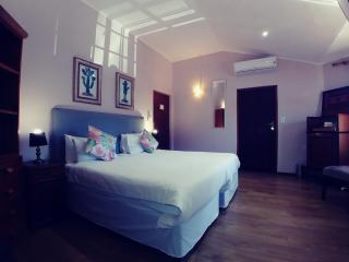 Winelands Villa Guesthouse and Cottages - 3