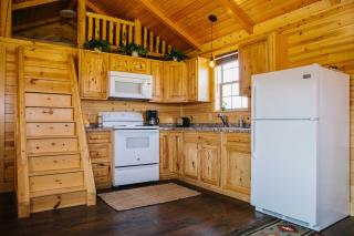 Paradise Valley Cabin by Chico and Yellowstone Park! - Livingston - 1