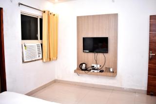 HOTEL UMA PALACE - 1