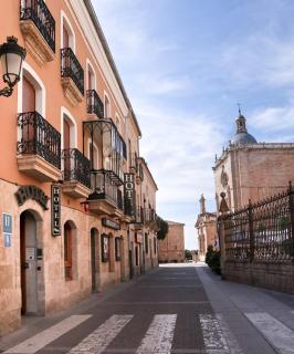 Hotel Arcos Catedral - 0
