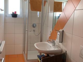 Monteurwohnung "Medium" mit 3 Schlafzimmern und Terrasse - Aalen - 3