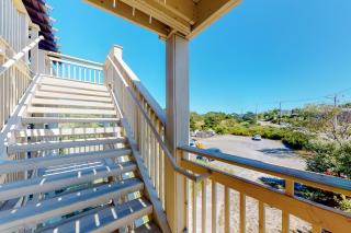 Sand & Beach Within Reach - North Truro - 8