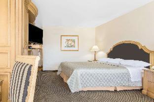 Days Inn by Wyndham Modesto - Modesto - 2