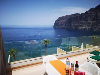 Magical Apt. with Sea View & Cliff - 6