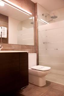 Hotel La Perla D'Olot - Olot - 4