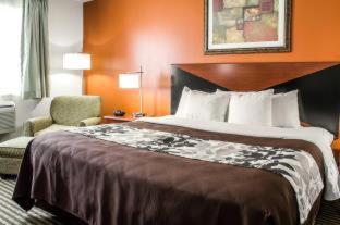 Sleep Inn - 3