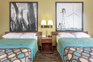 Super 8 by Wyndham Cresco IA - Cresco - 8
