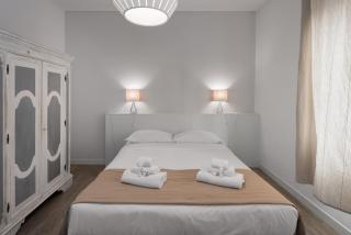 Flats4Rent La dimora d'Orlando - 2