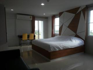 The Seasons - Pathum Thani - 9