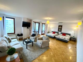Center Warsaw - Apartmenty Jana Pawła II - 0