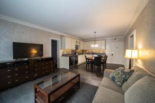 The Grand Resort - Howland Corners - 9