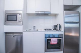 Train Station Access! 1Bed1Bath APT at Chatswood - Sídney - 3