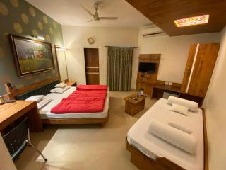 Panchavati Elite Inn - Nashik - 2