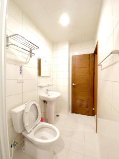 108 House Inn - 5