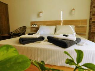 Brand New Studio 3 - 9