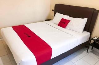 RedDoorz @ Pavilion Residence Cikarang - Jakarta - 6
