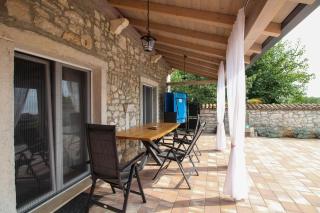 Vila Arsini - kuća za odmor sa hidromasažnom kadom - 5