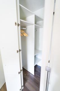 Luxury Mountain View Apartment - 6