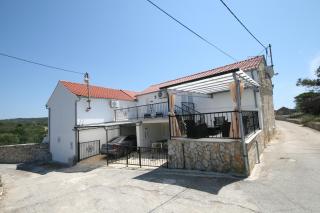 House Sakarun - Veli Rat - 0