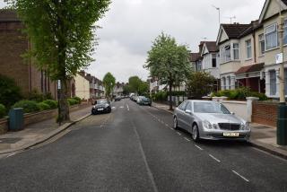Three Bedroom Flat, Camborne Avenue W13 - Londra - 5