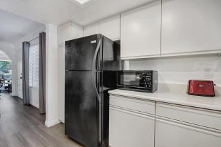 Our Mesquite-Refreshed 1st floor nature preserve & mtn view condo! - 2