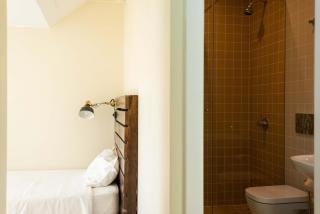 Sant Jordi Hostels Lisbon - Lisbona - 4