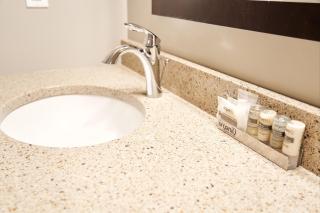RiverRock Inn - 6