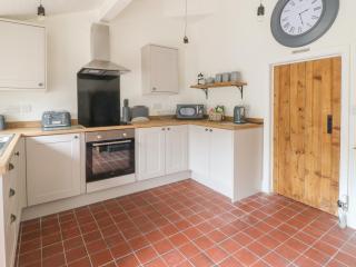 Hill Top Cottage - 2