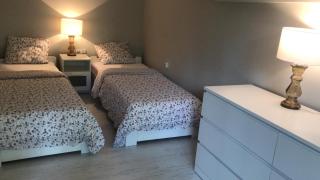 Domek wypoczynkowy w lesie nad jeziorem - 3