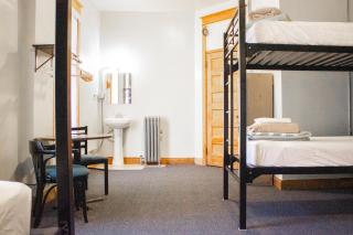 11th Avenue Hostel - 3