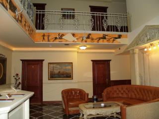 Atrium Hotel - Ivano-Frankivsʼk - 8