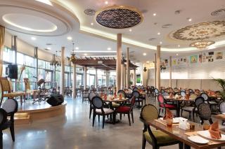 Holiday Inn - Suites Kuwait Salmiya by IHG - Kuwait - 4