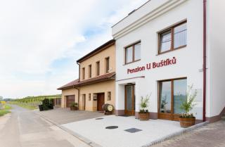 Penzion U Buštíků - Šardice - 0
