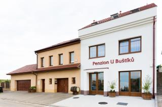 Penzion U Buštíků - Šardice - 8