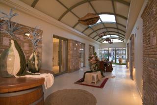 Lodge Modern Apartments, in Kalamaki centre - Zakynthos Town - 0