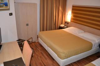 Tricolore Hotel - Gaida - 9