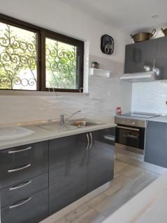 Blife Sun Hostel & Rooms - 1