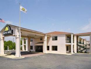 Days Inn by Wyndham Enterprise - Enterprise - 3