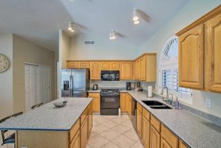 Chandler Retreat with Pool, Hot Tub and Grill! - Chandler - 1
