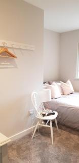 CONTRACTOR ACCOMMODATION SLEEPS 6 - 11 - MANCHESTER AIRPORT CITY - 2