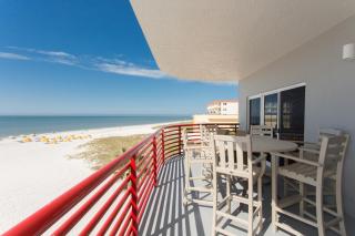 302 Crimson Condos - St Pete Beach - 0
