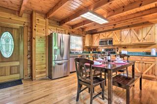 Sky Harbor Sevierville Cabin with Hot Tub and Deck! - 4