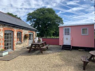 Swallow Cottage at Duffryn Mawr Cottages - Hensol - 4