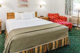 Howard Johnson by Wyndham Roseburg - 8