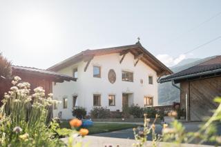 Hell Hof - Innsbruck - 0