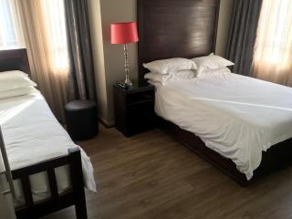 Hydro Guesthouse - Bloemfontein - 3