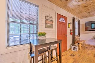 Relaxing Broken Bow Bungalow with Hot Tub and Deck! - 7