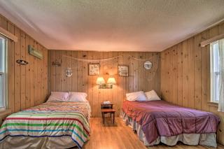 Lovely Lake Cabin Boat Rentals and On-Site Bar - Dent - 3